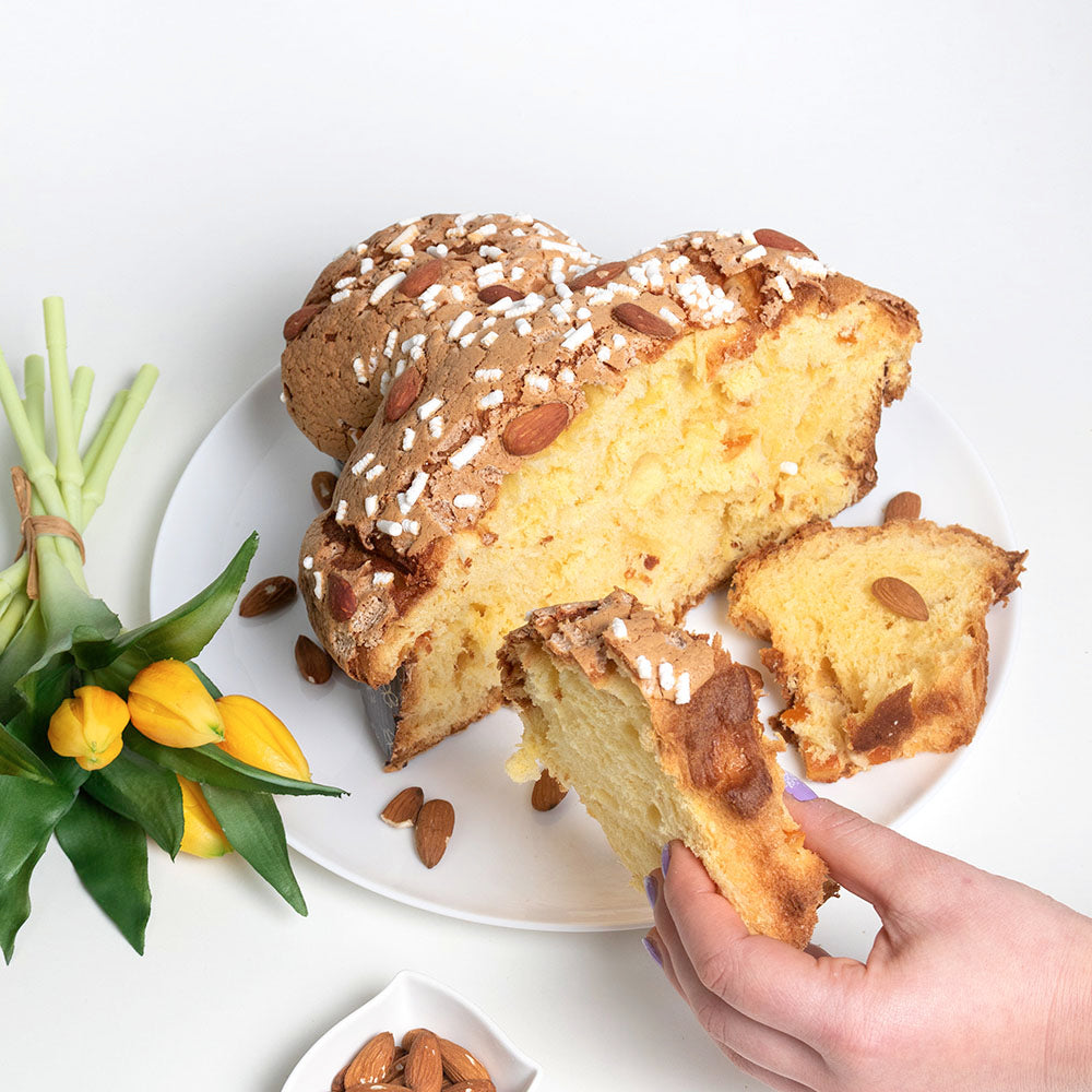 Colomba Artigianale Mandorlata con Latte e Burro di Bufala