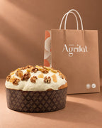 Panettone artigianale fichi e noci con burro di bufala Tenuta Agrilat con la shopper Tenuta Agrilat